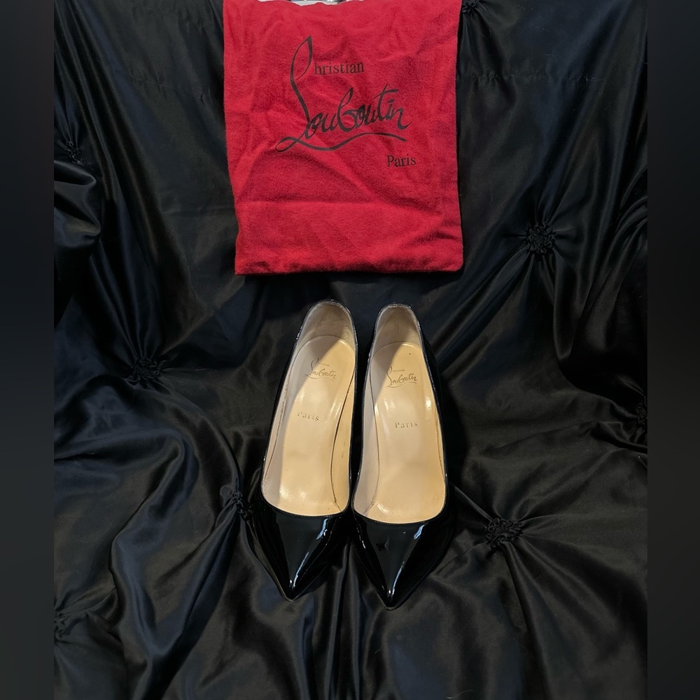 Authentic Christian Louboutin Pigalle Patent Leather Heels🖤